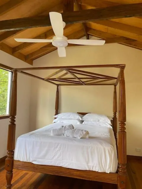 Apartment Cozy One Room With Massive Pool Anstead